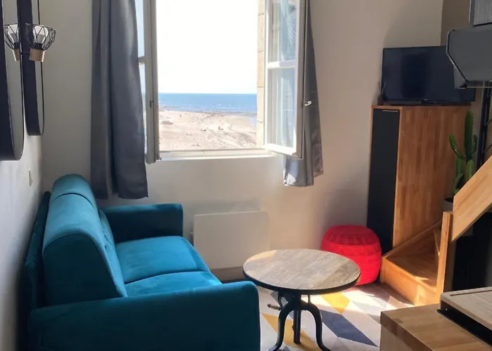 Une Fenetre Sur L Ocean, Studio Duplex Dans Residence De Standing Avec Piscine Et Vue Sur Mer